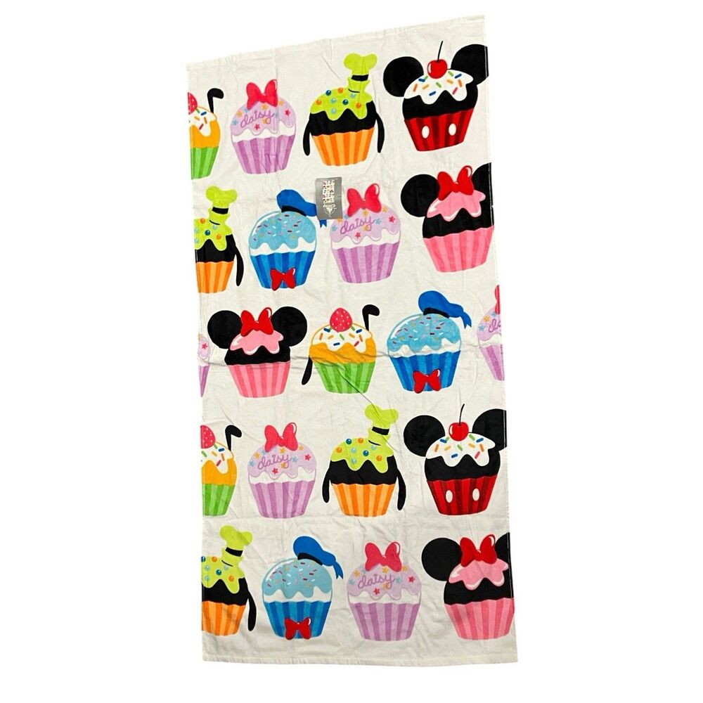 Disney Cupcake Beach Towel 29x59 Minnie Daisy Mickey and Friends Beach Parks